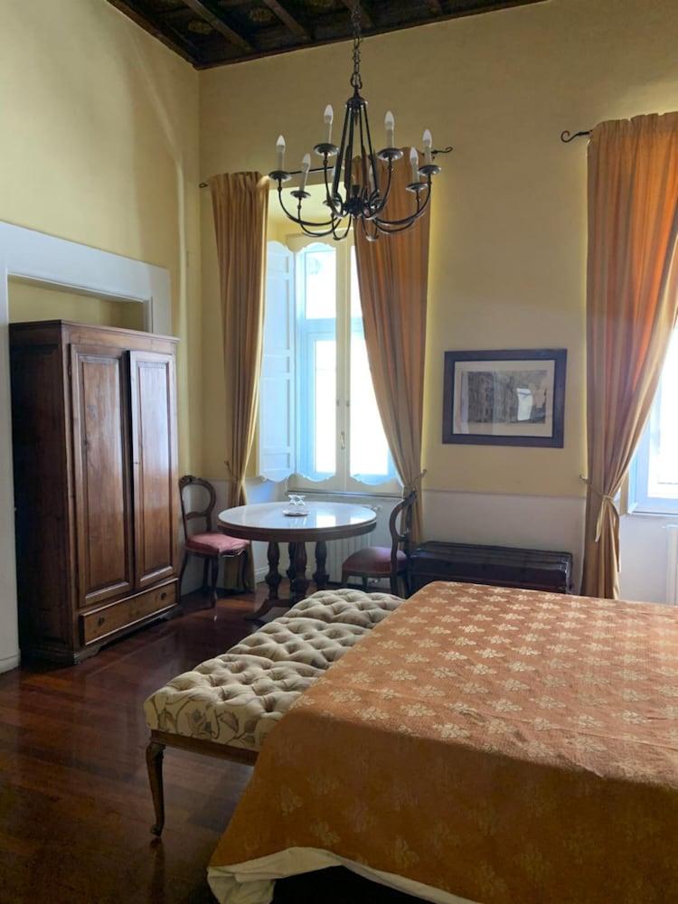 Bed and Breakfast Relais Teatro Argentina Rom Exterior foto