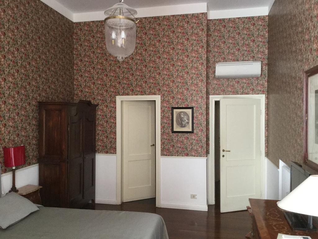 Bed and Breakfast Relais Teatro Argentina Rom Exterior foto