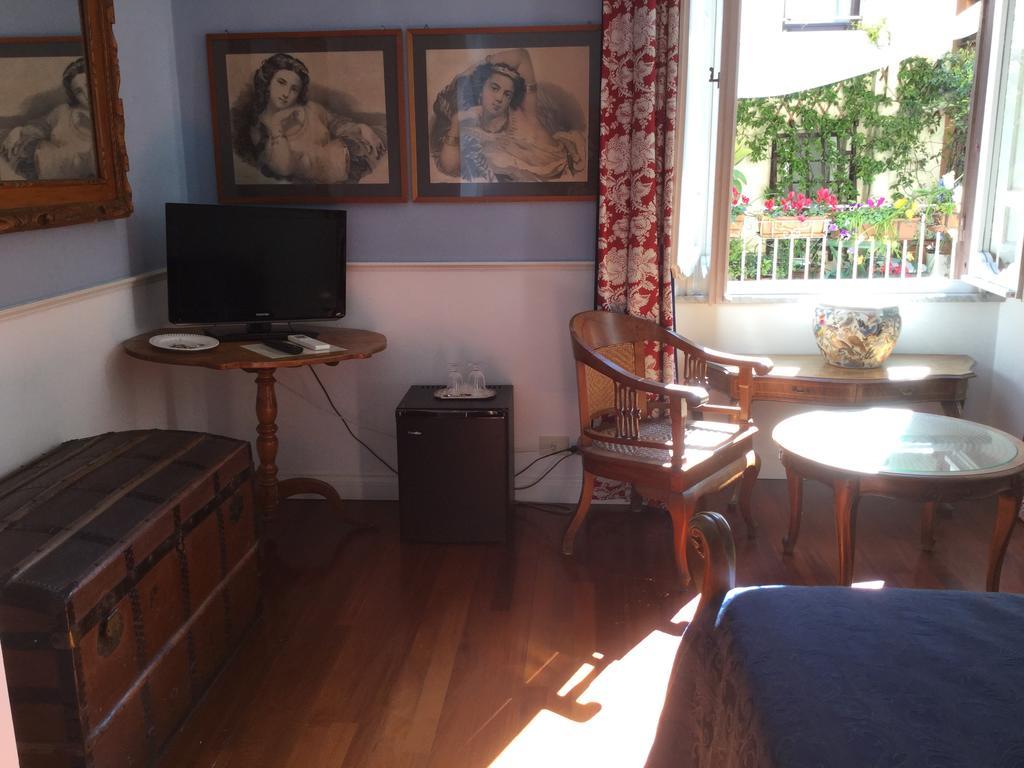 Bed and Breakfast Relais Teatro Argentina Rom Exterior foto